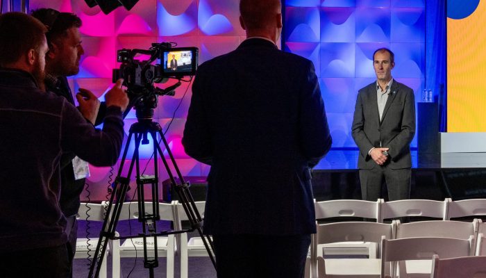 Why Hybrid Capabilities Matter for Modern Corporate Meetings